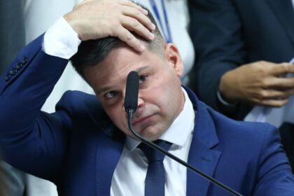 Tornozeleira de Silvinei ficou sem sinal na madrugada de Natal, diz PF