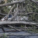 Volta a chover em São Paulo e número de pessoas sem luz aumenta