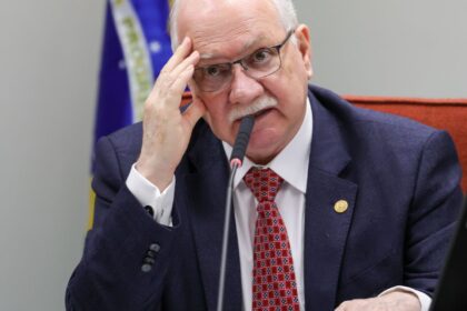 Fachin diz que democracia atravessa tempos desafiadores