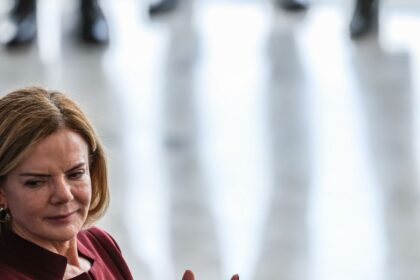 Fim da escala 6x1: governo pode enviar projeto para agilizar aprovação