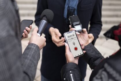Nova profissão multimídia prejudica jornalistas, dizem sindicatos