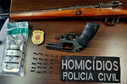 PR: Polícia prende cinco suspeitos por roubo de R$ 15 milhões em joias