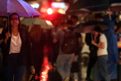 Temporais provocam alagamentos e deixam cidade de São Paulo em alerta