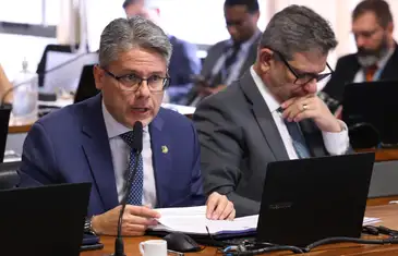 Lula Marques/ Agência Braasil. Brasília - 03/12/2025 -Reunião da CCJ do Senado. ( Senador, Alessandro Vieira) Foto: Lula Marques/Agência Brasil