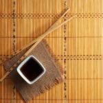 Shoyu é versátil e pode transformar frango, legumes e carnes em pratos cheios de sabor