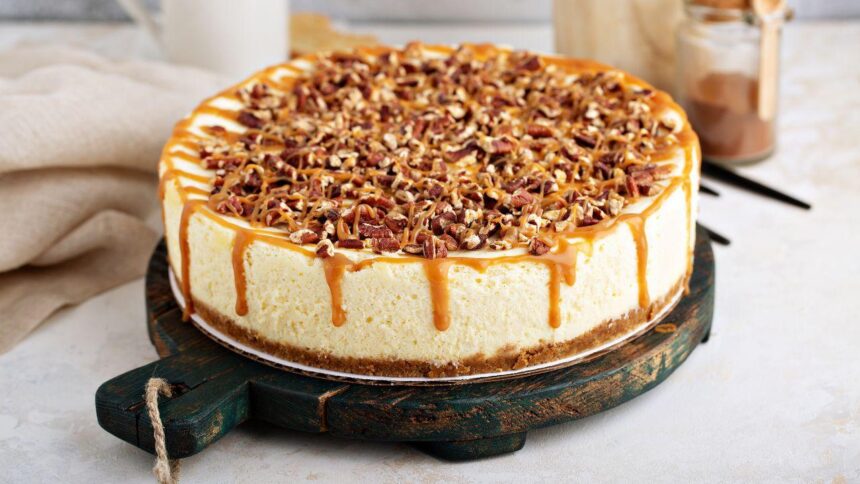 Imagem de uma torta doce inteira