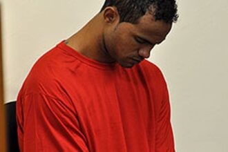 Ex-goleiro Bruno, do Flamengo, tem 5 dias para comparecer à Justiça