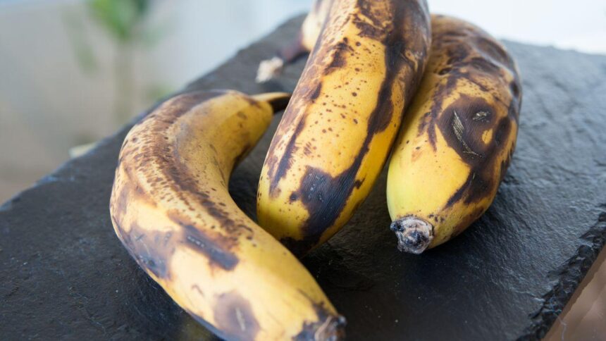 Bananas e abacates verdes? Aprenda truques simples para amadurecer mais rápido e no ponto certo