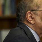 Gilmar Mendes suspende penduricalhos a membros do Judiciário e MP