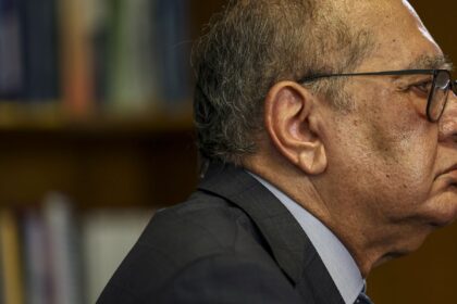 Gilmar Mendes suspende penduricalhos a membros do Judiciário e MP