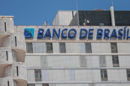 Governo do DF faz proposta de uso de imóveis como garantia ao BRB