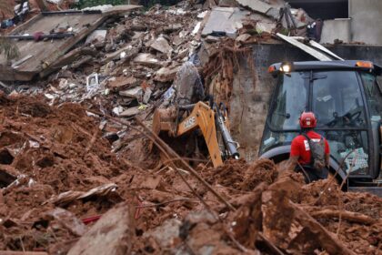 Número de mortos com as chuvas chega a 30 em Minas Gerais