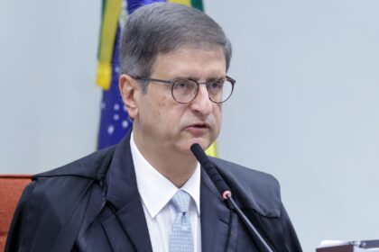 PGR apresenta parecer contrário à prisão domiciliar para Bolsonaro