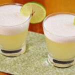 Drinques com limão são refrescantes, versáteis e fáceis de preparar para o feriado