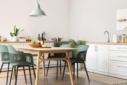 Cozinha limpa e organizada