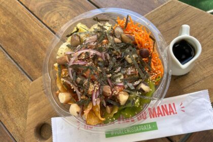 Poke funcional combina proteína, fibras e vitaminas para recuperar o corpo após o Carnaval