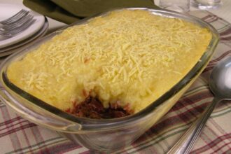 Versátil e saboroso, o aipim rende receitas doces e salgadas para todos os gostos