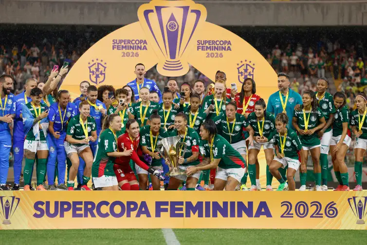 Palmeiras é campeão da Supercopa Feminina 2026, após vitória sobre o Corinthians nos pênaltis 