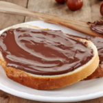 Nutella caseira cremosa e econômica, pronta em 30 minutos