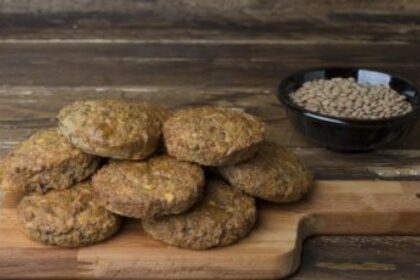 Aprenda a fazer hambúrguer caseiro completo digno de hamburgueria