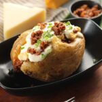 Imagem de uma batata recheada