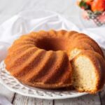 Bolo sem ovo é alternativa prática para quem quer preparar sobremesa simples