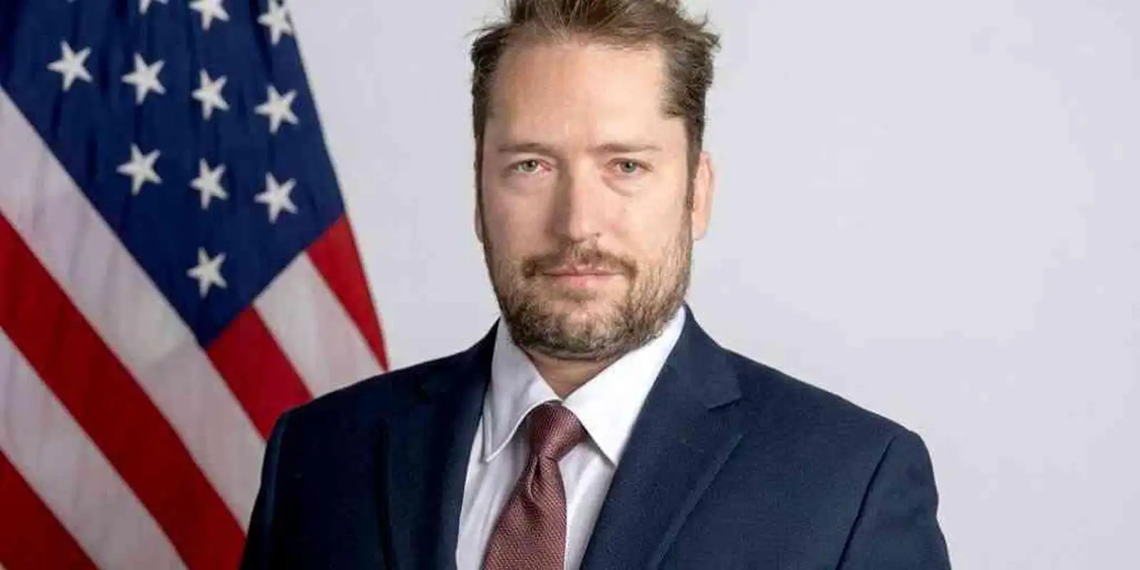 Bolsonaro pede autorização para receber assessor de Trump na prisão