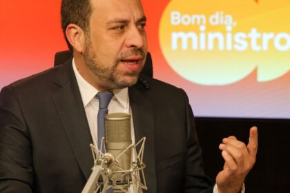Boulos sobre 6x1: se houver demora, governo envia projeto com urgência
