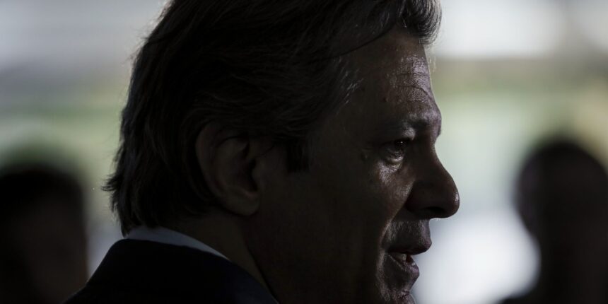 Fazenda tira de projeto de lei proposta para socorrer bancos em crise