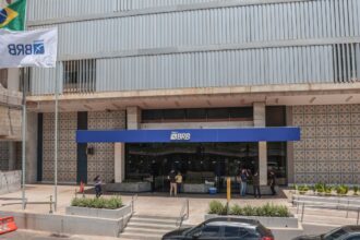 Justiça suspende uso de terrenos como garantia de capitalização do BRB