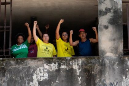 MPF propõe que prédio abandonado do INSS no Rio vire moradia popular