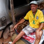 Morador de Juiz de Fora vive entre escombros de casa atingida por lama