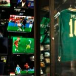 Museu do Futebol lança audioguia em formato de programa de rádio