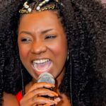 Sambista Adriana Araújo morre e recebe homenagens em Belo Horizonte