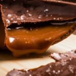 Sem brilho e sem crocância? Aprenda a temperar chocolate do jeito certo