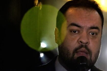 TSE condena Cláudio Castro e ex-governador fica inelegível até 2030