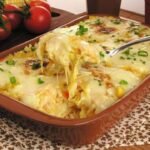 Receitas com frango desfiado ajudam a economizar sem abrir mão do sabor