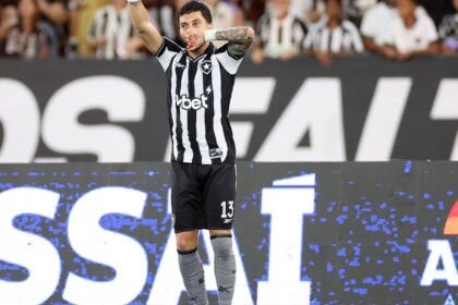 Botafogo bate Chape em jogo de abertura da 5ª fase da Copa do Brasil