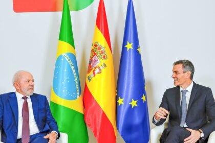 Brasil e Espanha assinam acordos sobre Big techs e tecnologia digital