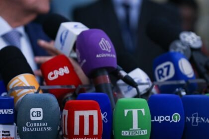 Brasil ultrapassa EUA pela 1ª vez em ranking de liberdade de imprensa