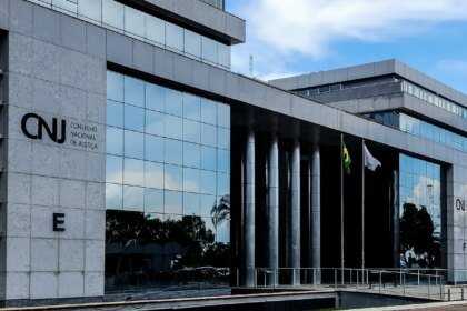 CNJ e CNMP aprovam novos penduricalhos para juízes e membros do MP