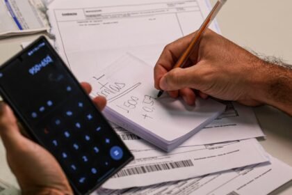 Com precatórios, governo tem maior déficit para meses de março