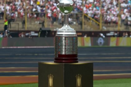 Copa Libertadores 2026 começa com seis brasileiros na disputa