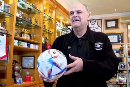 Em entrevistas, Oscar mostra relíquias e revela ídolos do esporte