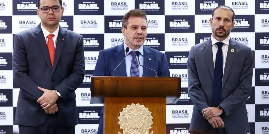 Governo federal prepara programa de combate ao crime organizado