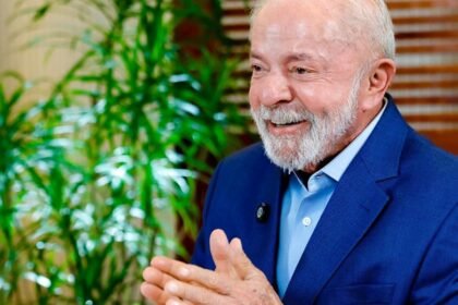 Guerra contra o Irã é desnecessária e baseada em mentira, diz Lula