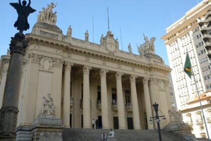 Justiça nega liminar para suspender eleição para presidência da Alerj