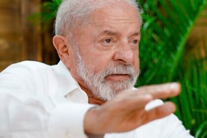 Lula quer anular leilão da Petrobras por vender gás acima da tabela
