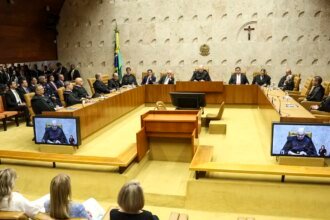 Moraes libera para julgamento ação que pede limites para delação