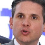 Motta diz que fim da escala 6x1 será debatida por meio de PEC